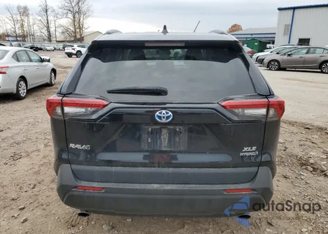 2023 Toyota Rav4 Xle из США, поврежденный, VIN 4T3RWRFV2PU089010